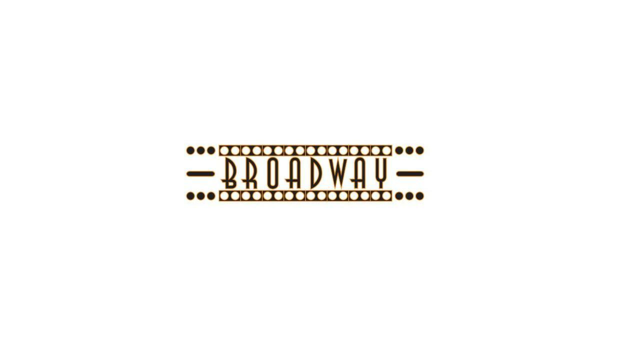 Restaurant & Hostel "Broadway" Kliniska Exteriér fotografie